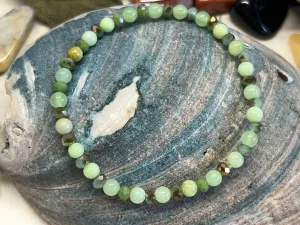 Golden Ivy Pea Jade Bracelet