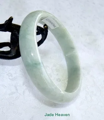 Precious Tiny Imperial Green Vein on Soft Green Burmese Jadeite Jade Bangle Bracelet 62.7mm (JHBB3135)