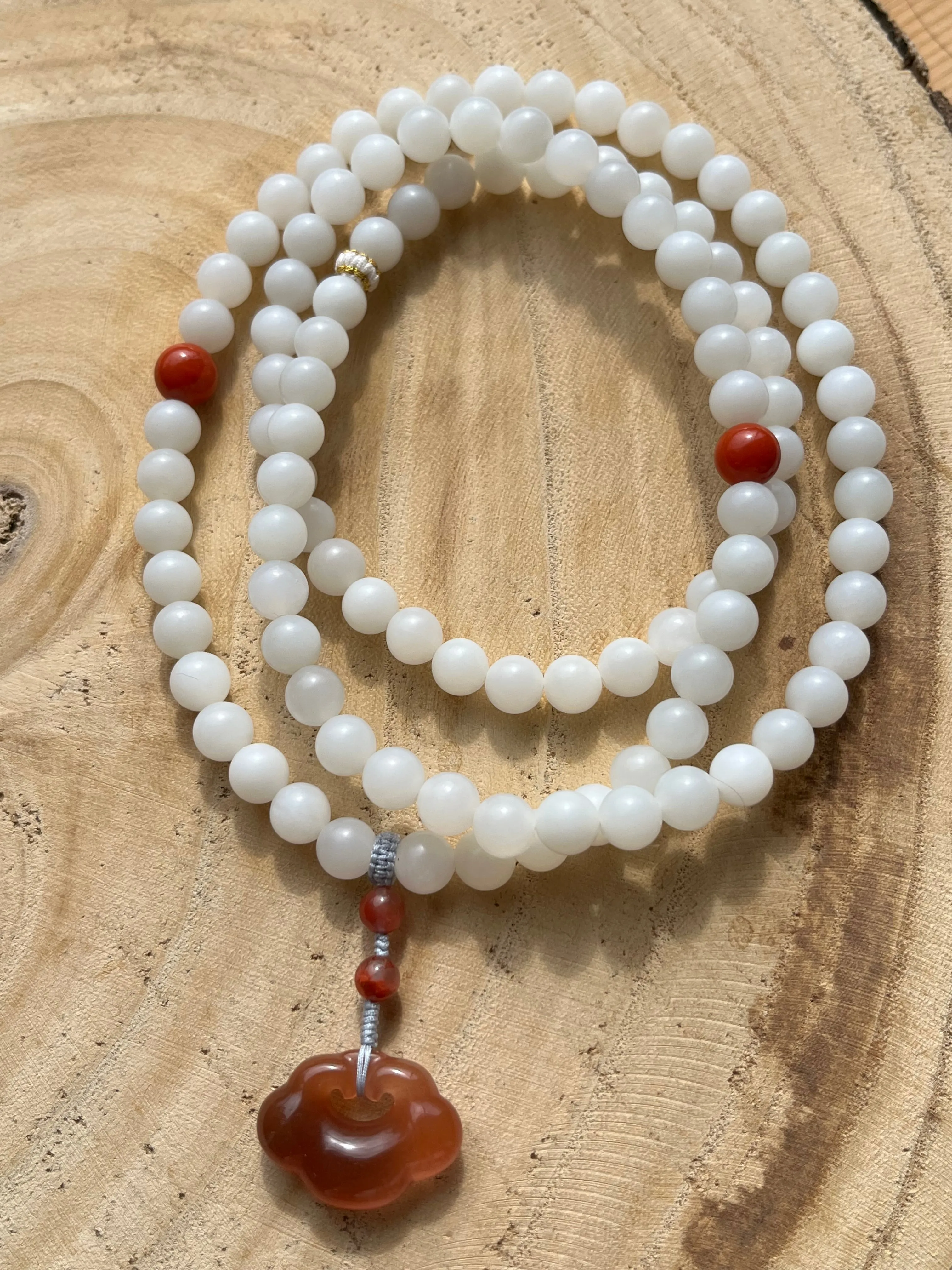 White Nephrite Beaded (8mm) Necklace, 俄白柔光108长串